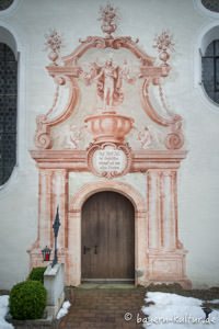 Eingangstor zu Hl. Blut