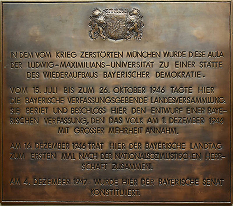 Bayerische Verfassung – Denkmal/Kunstwerk in München