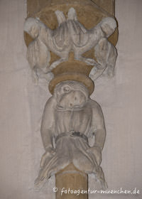 Pfeilerfigur