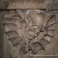 Geflügelter Totenkopf