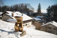 Frau in Landschaft