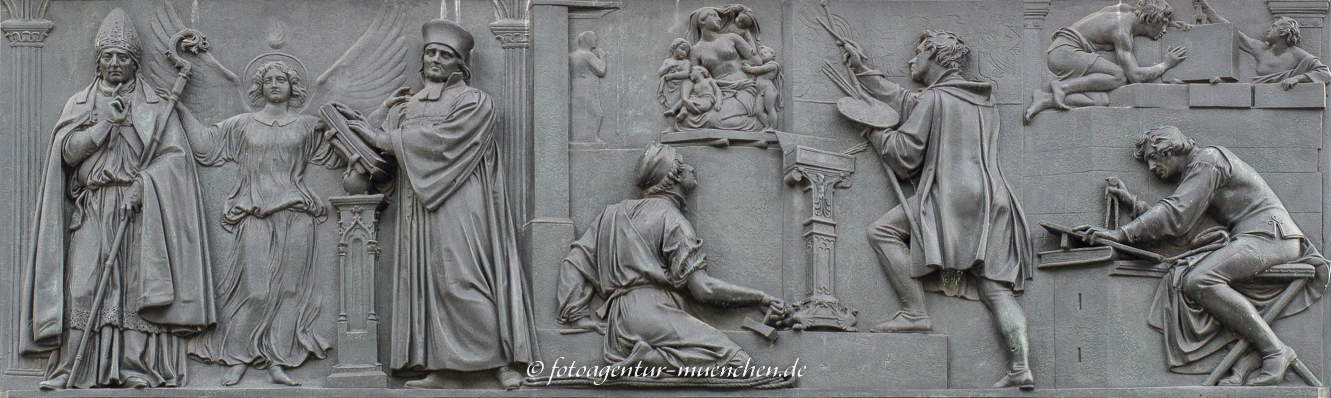 Relief - Denkmal Max I. Joseph