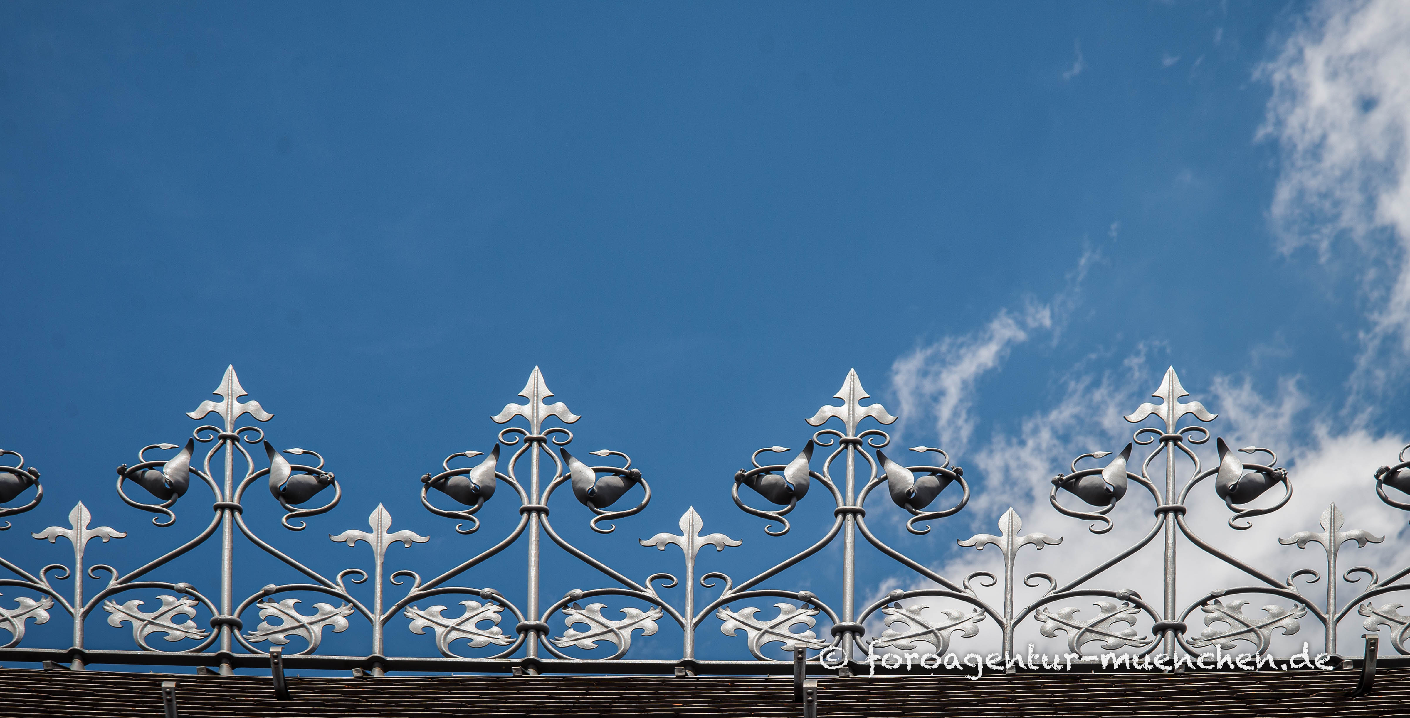 Dachbekrönung - Neues Rathaus