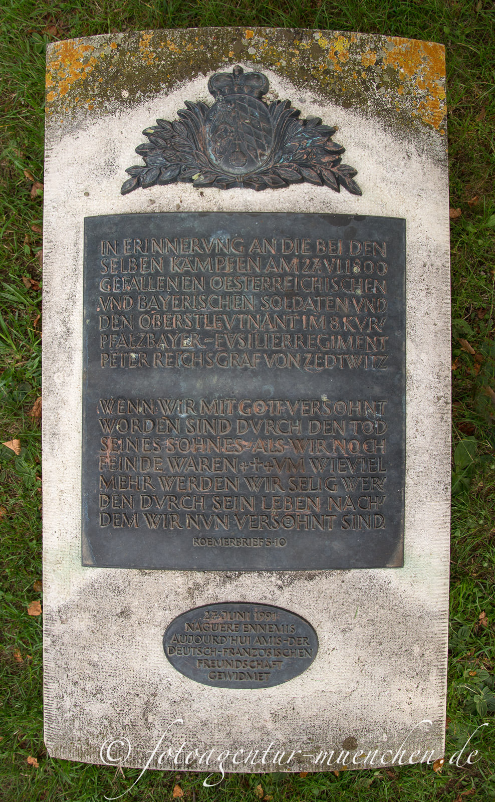 La Tour Denkmal