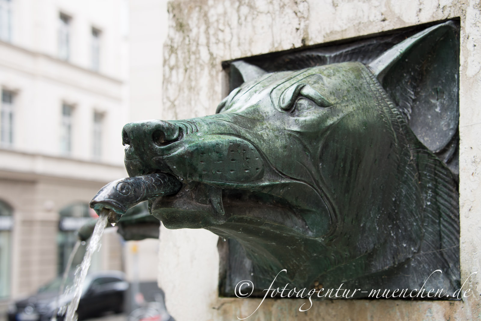 Rotkäpchenbrunnen
