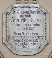 Gerhard Willhalm – Gedenktafel - Henrik Ibsen
