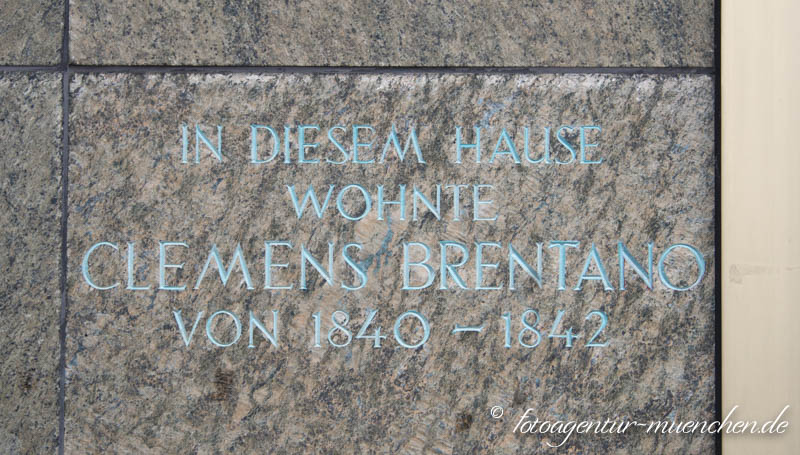 Inschrift - Clemens Brentano - Wirth Max – Denkmal/Kunstwerk in München