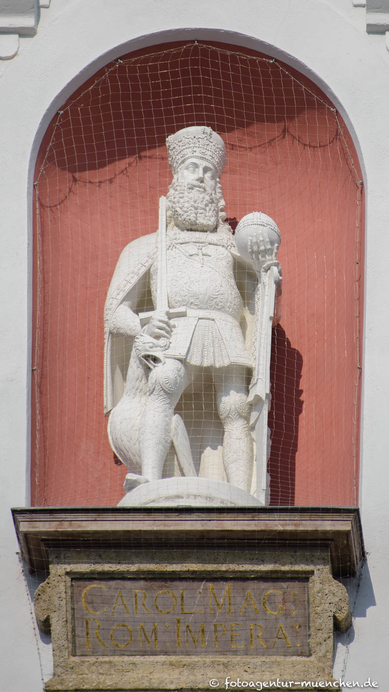 Kaiser Karl der Große – Denkmal/Kunstwerk in München