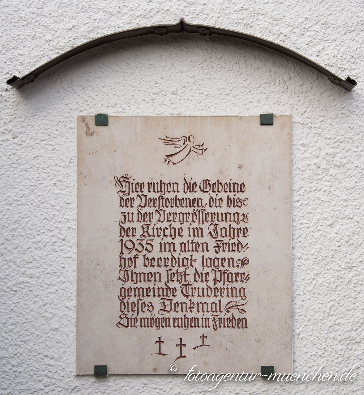 Gedenktafel - Friedhof
