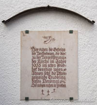 Gedenktafel - Friedhof