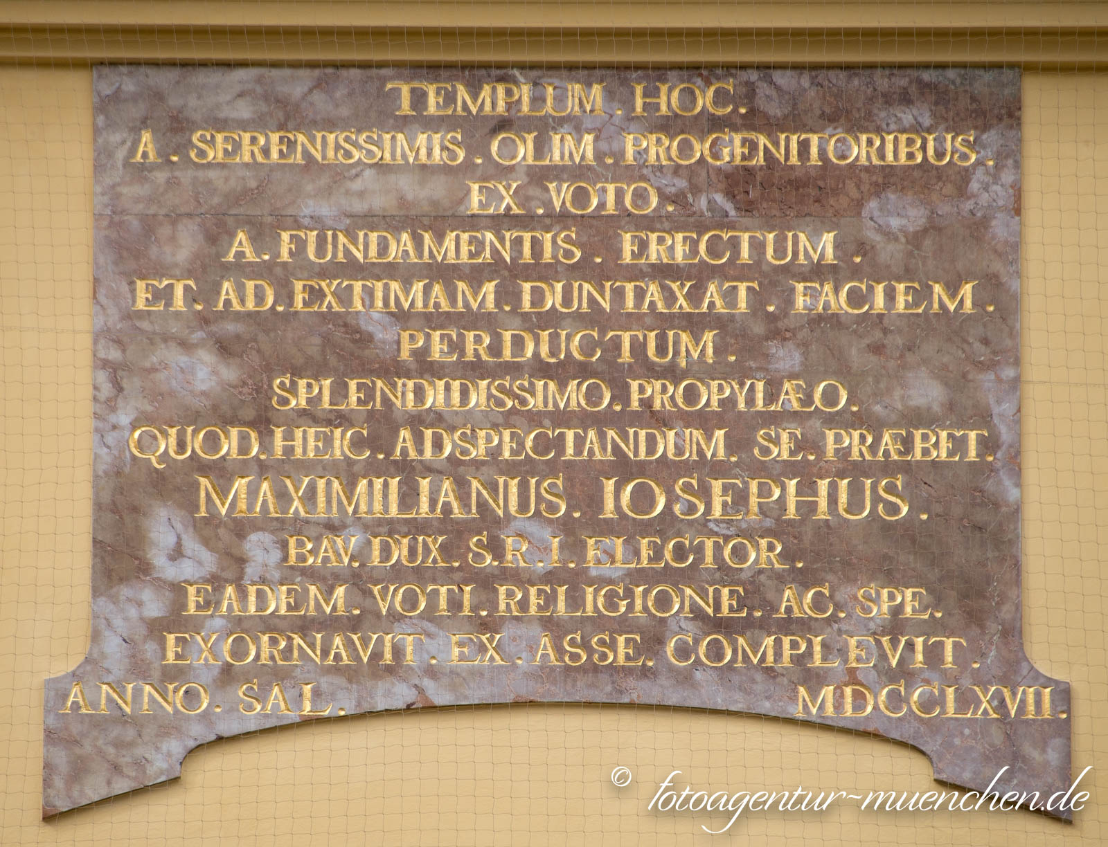 Weiheinschrift - Theatinerkirche