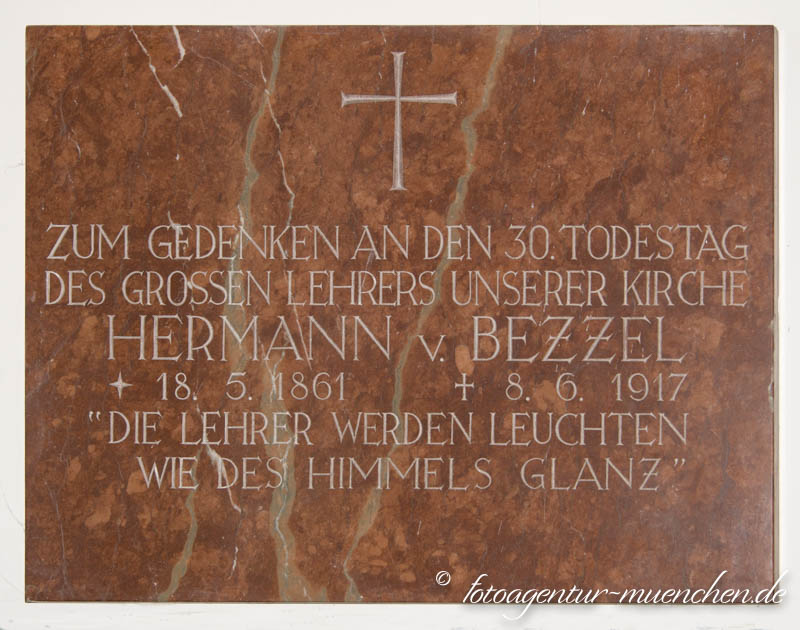 Hermann  von Bezzel – Denkmal/Kunstwerk in München