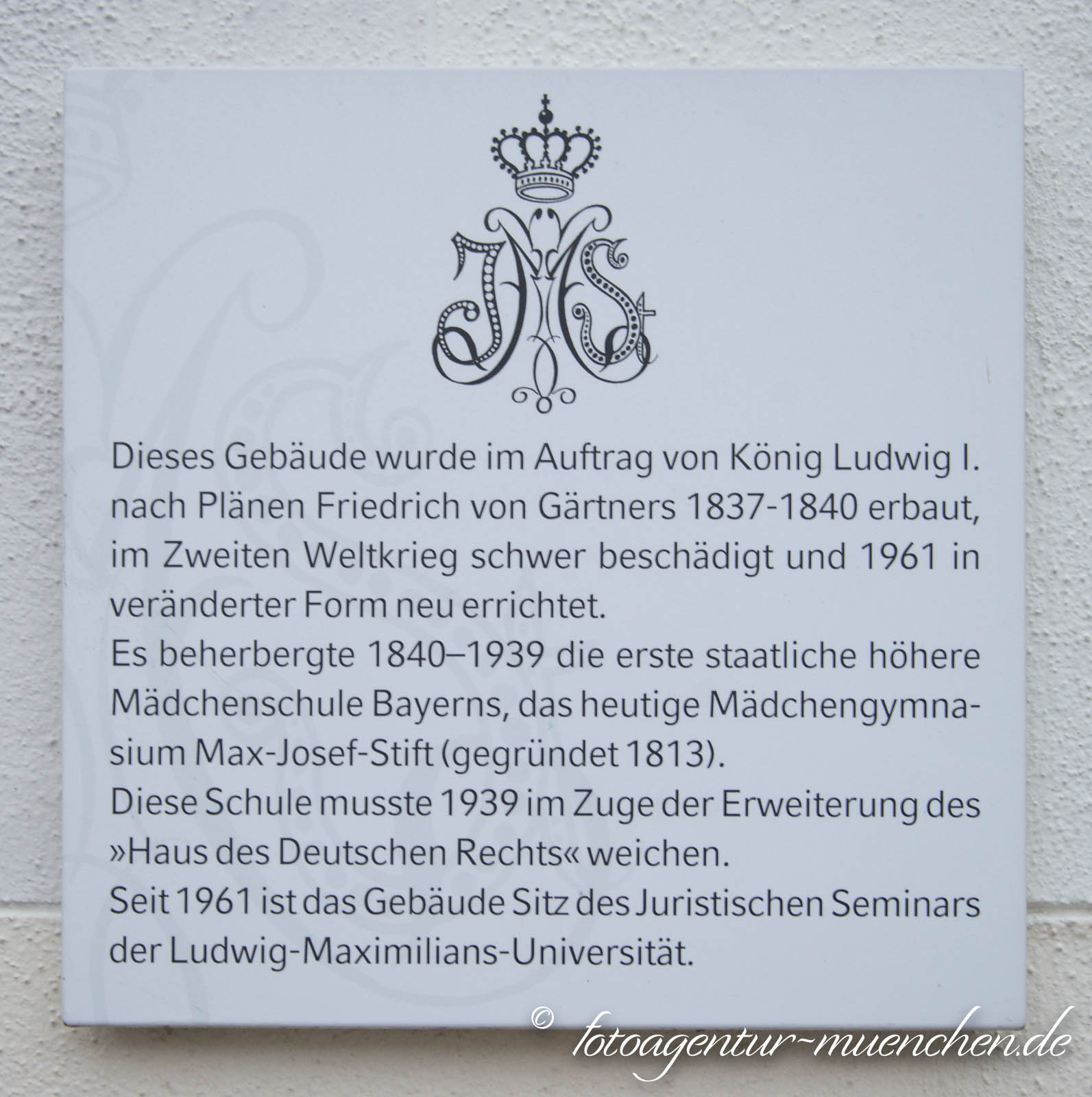 Gedenktafel - Mädchengymnasium Max-Joseph-Stift