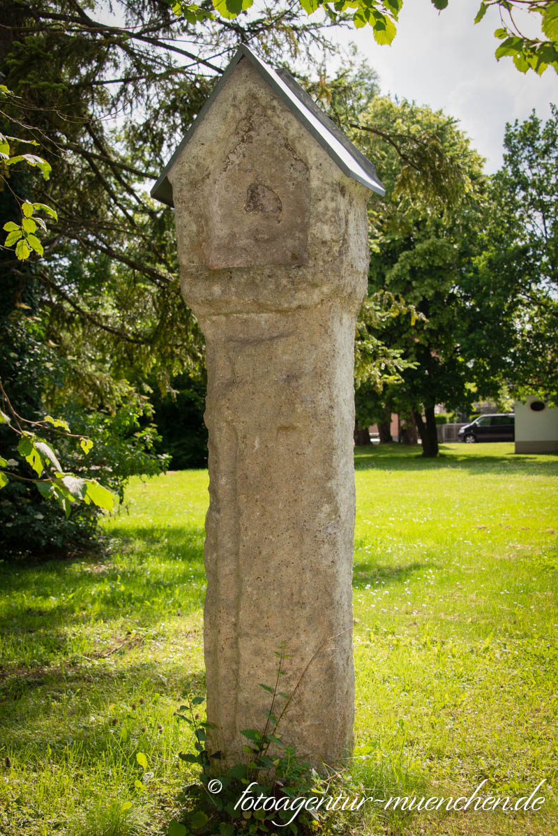 Sühnestein – Denkmal/Kunstwerk in München