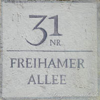 Hausnummer - Freihamer Allee