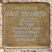 Porträt von Weiss Julie Katharina