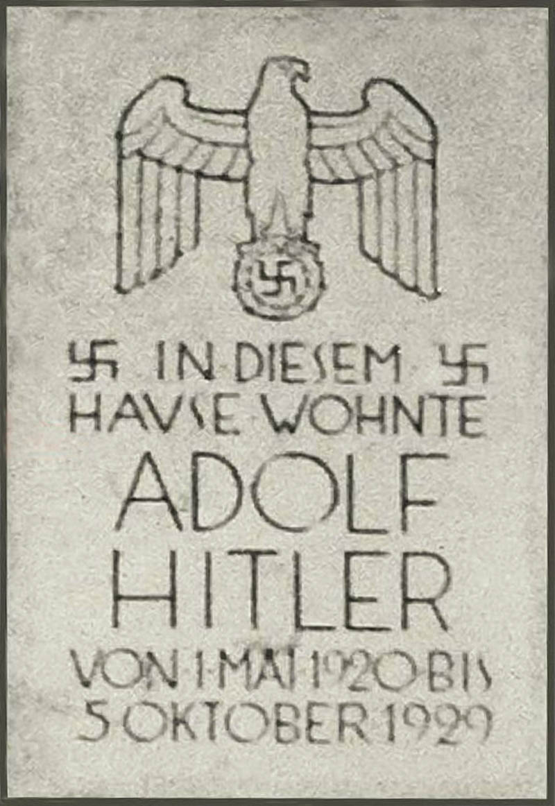 Adolf Hitler – Denkmal/Kunstwerk in München
