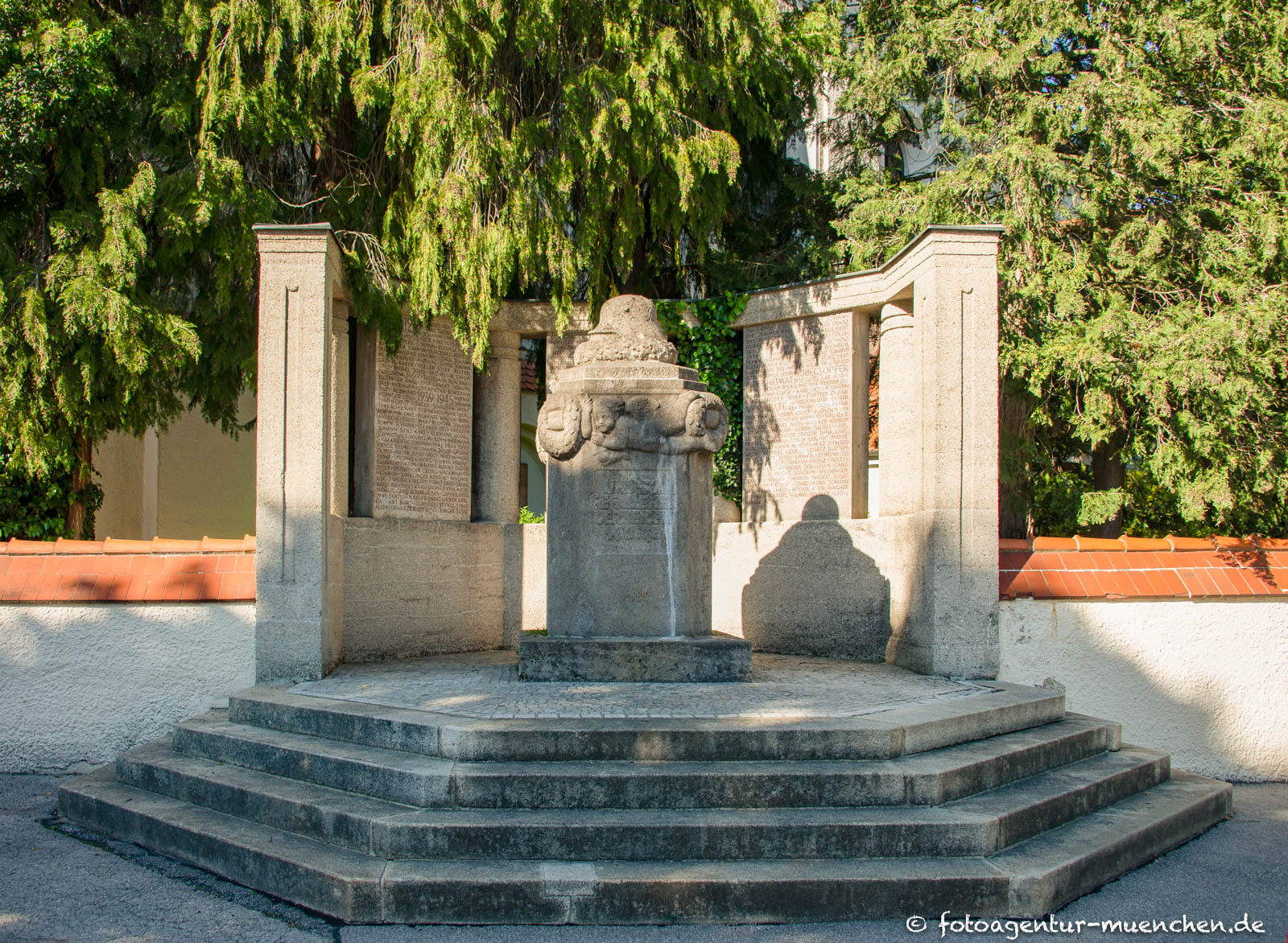 Kriegerdenkmal - Solln
