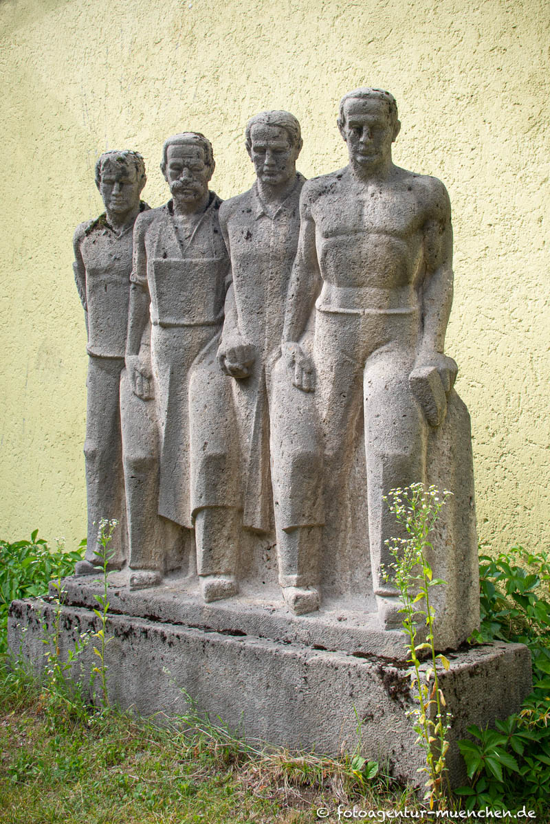 Vier Arbeiter – Denkmal/Kunstwerk in München