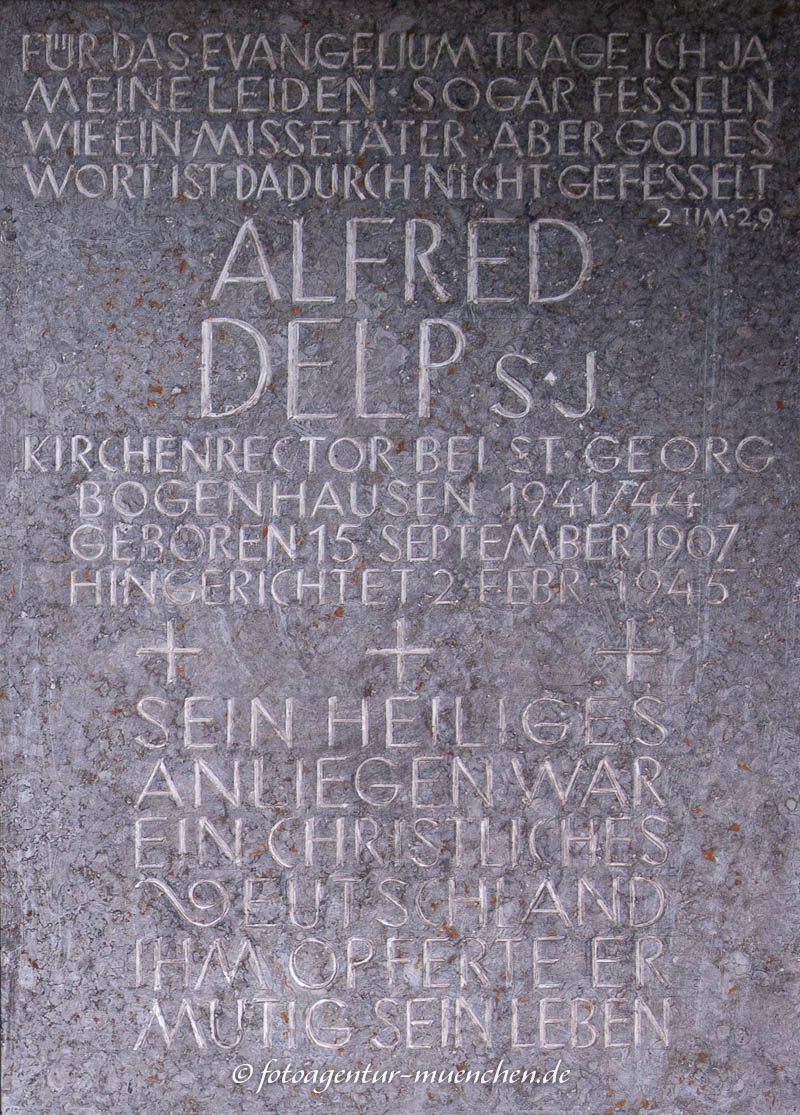 Gedenktafel für Alfred Delp - Lill Hansjakob – Denkmal/Kunstwerk in München