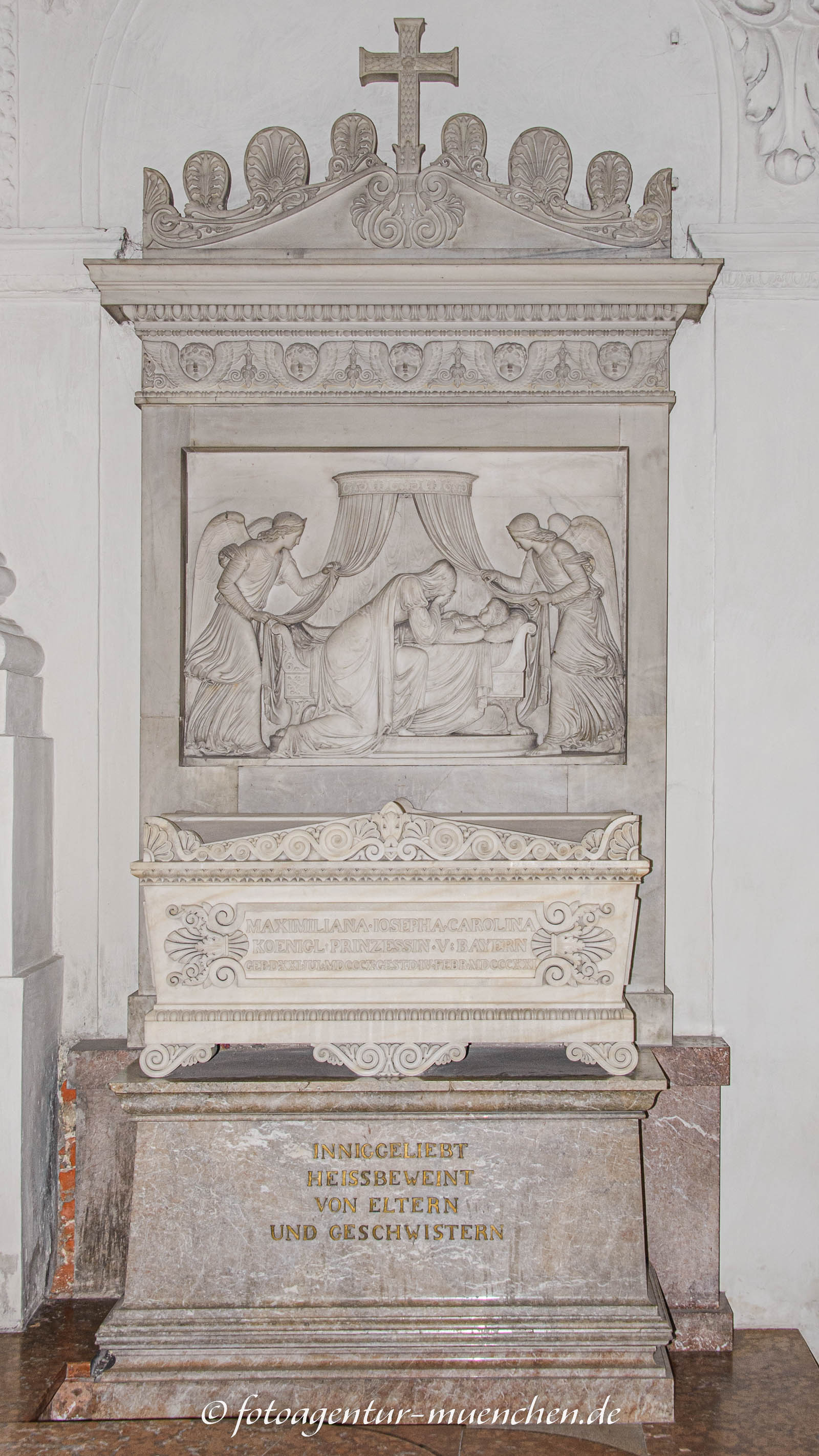 Grabmal - Prinzessin Maximiliane Josepha Karoline von Bayern