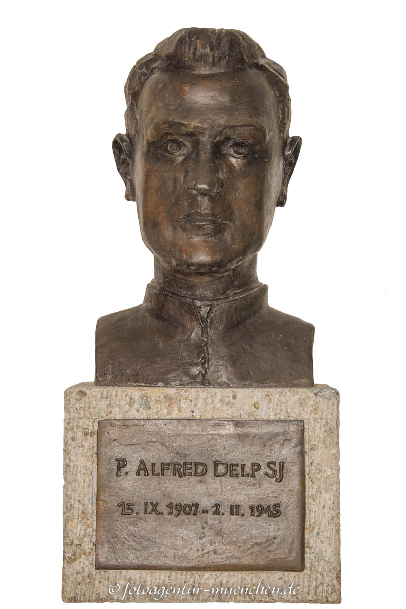 Büste Pater Alfred Delp - Henselmann Josef Alexander – Denkmal/Kunstwerk in München