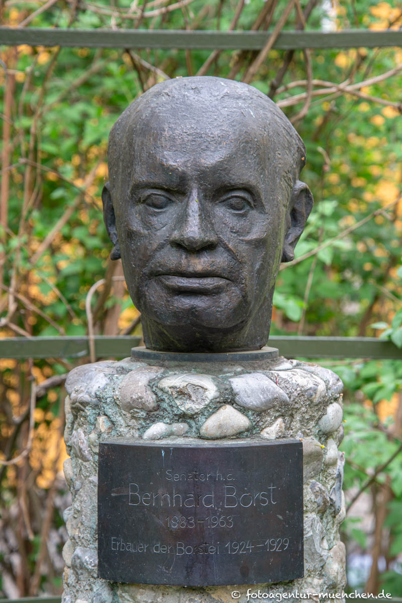Bärenjagd – Denkmal/Kunstwerk in München