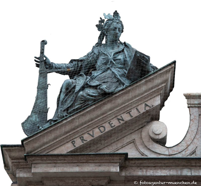 Liegefigur - Prudentia - Krumpper Hans – Denkmal/Kunstwerk in München