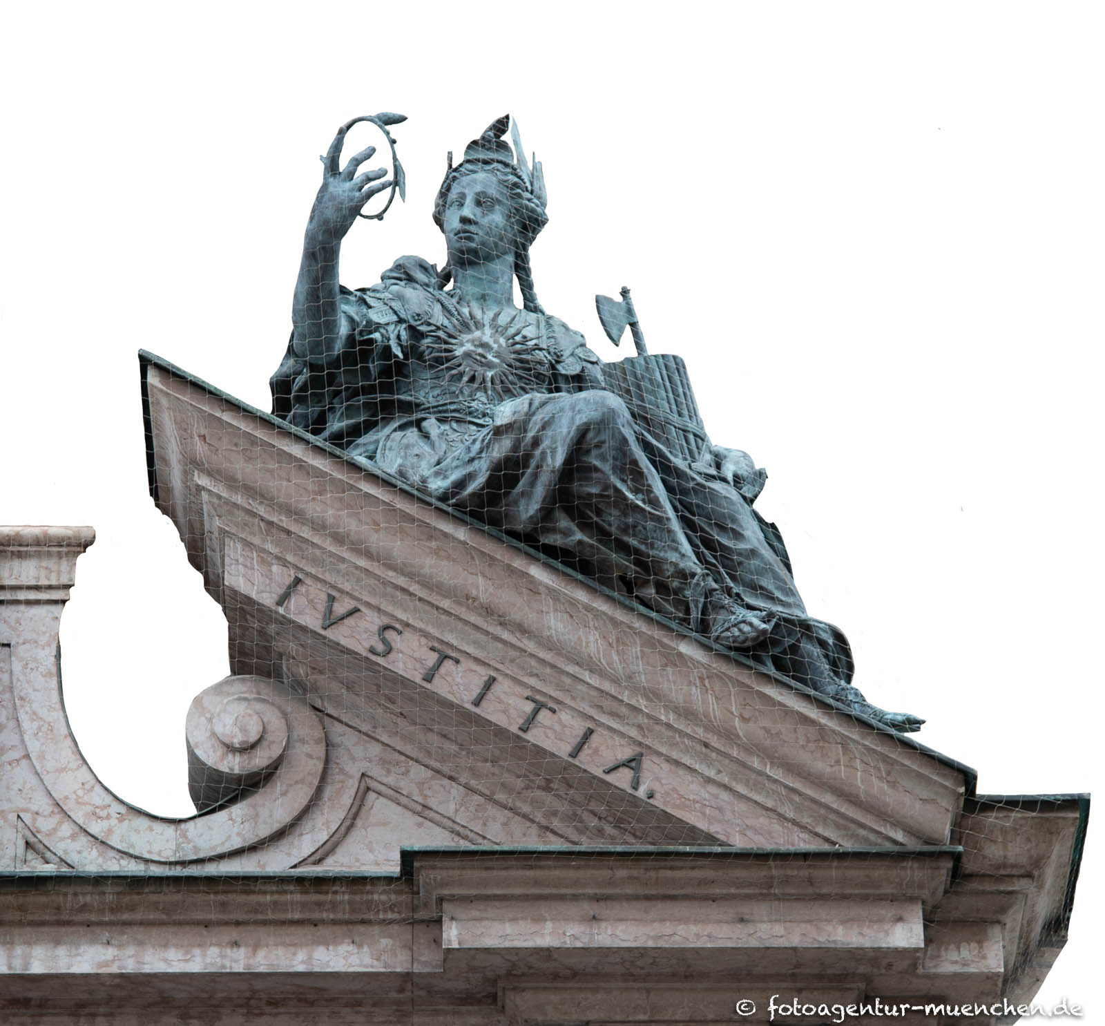 Liegefigur - Justitia