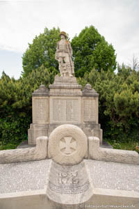 Kriegerdenkmal: Kriegerdenkmal Feldmoching 1./2. Weltkrieg