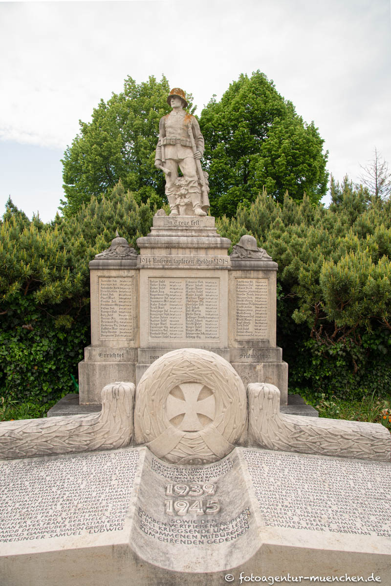 Kriegerdenkmal Feldmoching 1./2. Weltkrieg – Denkmal/Kunstwerk in München