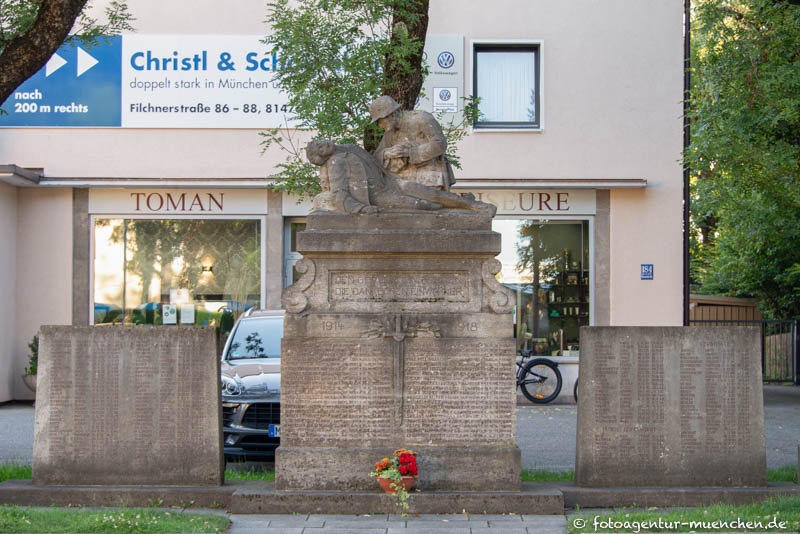 Kriegerdenkmal - Forstenried – Denkmal/Kunstwerk in München