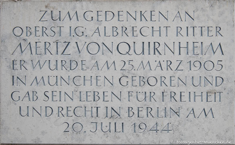 Gedenktafel - Albrecht Mertz von Quirnheim – Denkmal/Kunstwerk in München