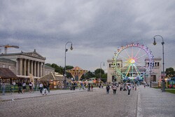  – Königsplatz