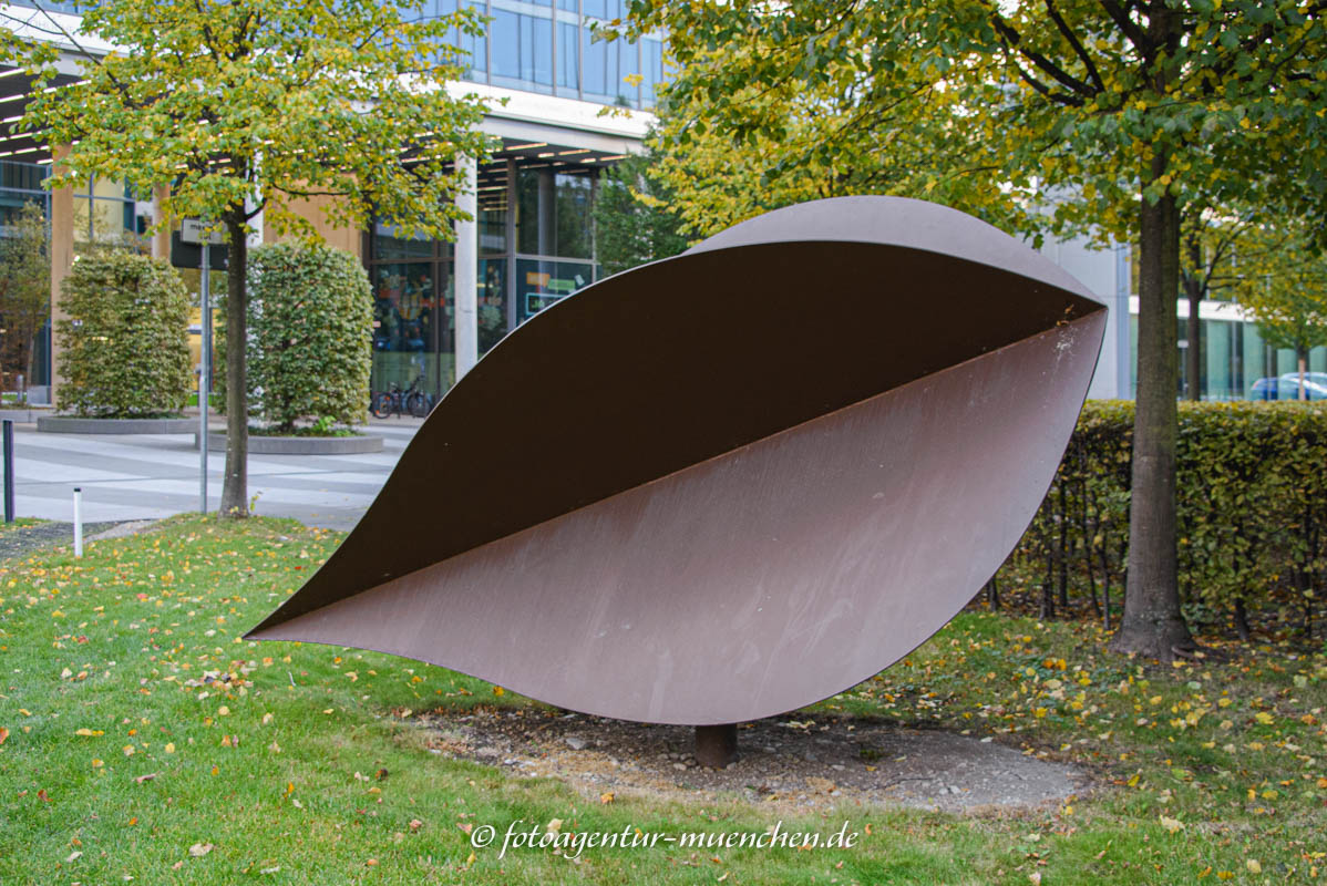 Metallsaat - Stacje Clea, Wakil Mitra – Denkmal/Kunstwerk in München