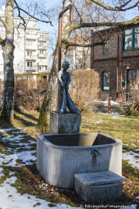 Brunnen - Innenhof der ehem. Garnisionsverwaltung