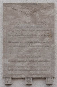 Kriegerdenkmal: Nachrichten-Kaserne - Göschel Siegismund