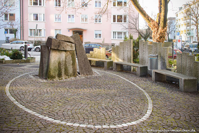 Brunnen – Denkmal/Kunstwerk in München