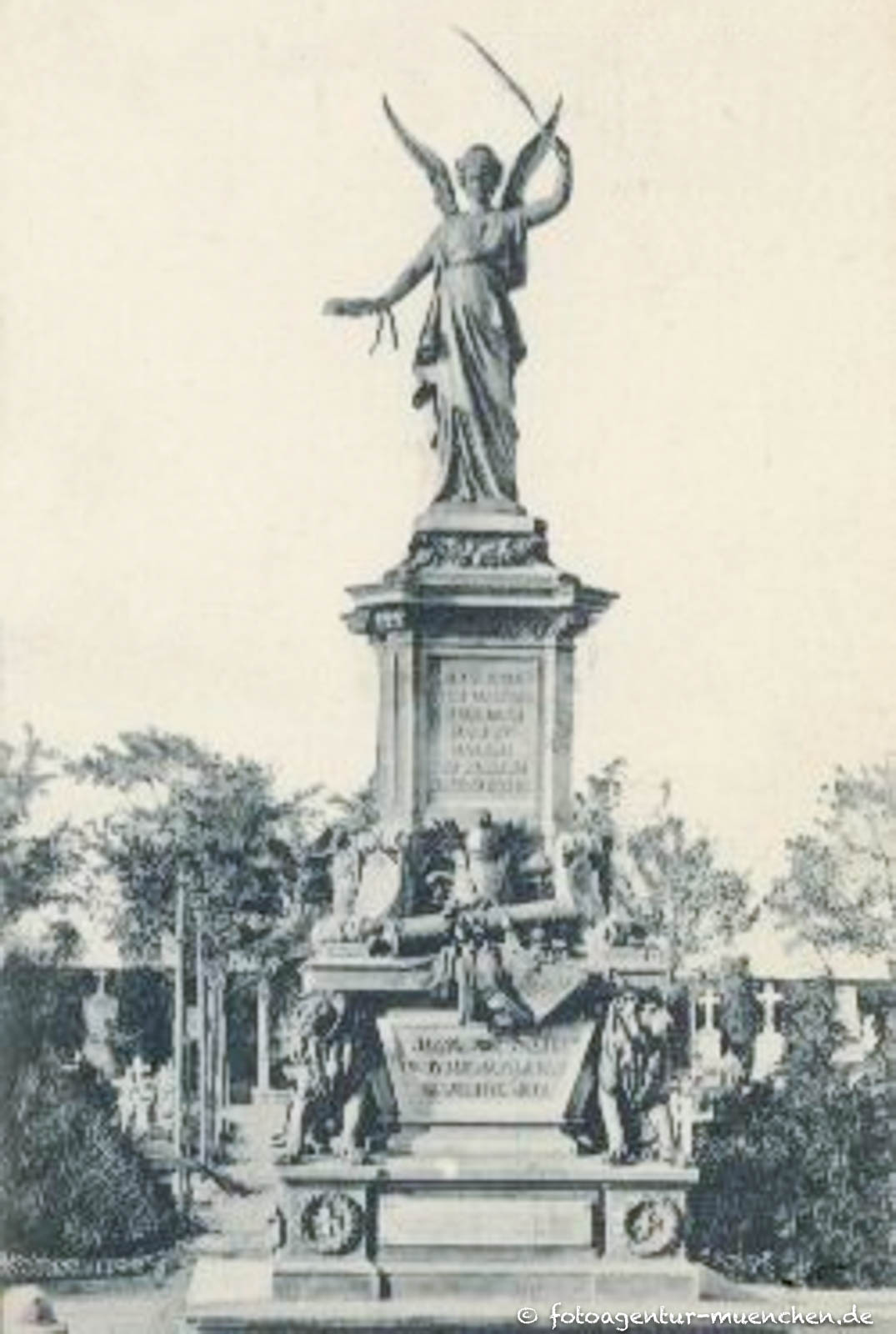 Ehemaliges Kriegerdenkmal - Alter Nordfriedhof
