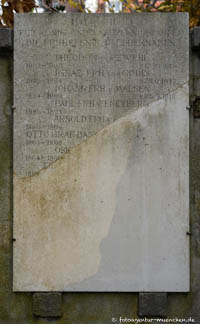 Gerhard Willhalm – Kriegerdenkmal - Edelknaben