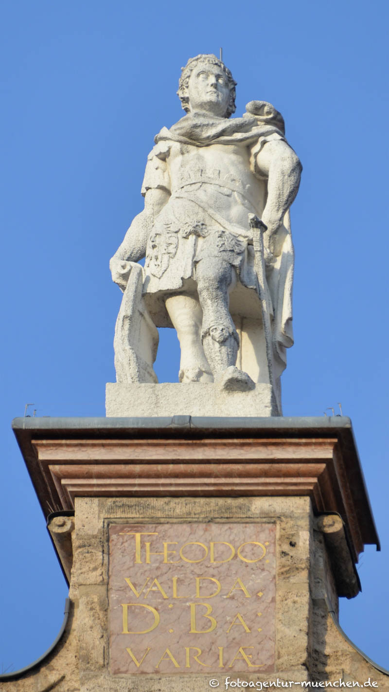 Theodo (Agilofinger) – Denkmal/Kunstwerk in München