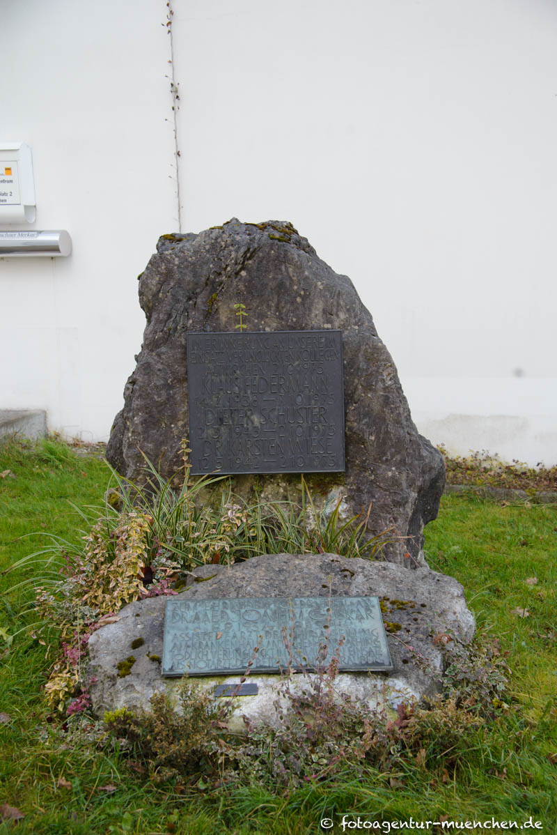 Christoph 1 – Der Rettungshubschrauber in München – Denkmal/Kunstwerk in München