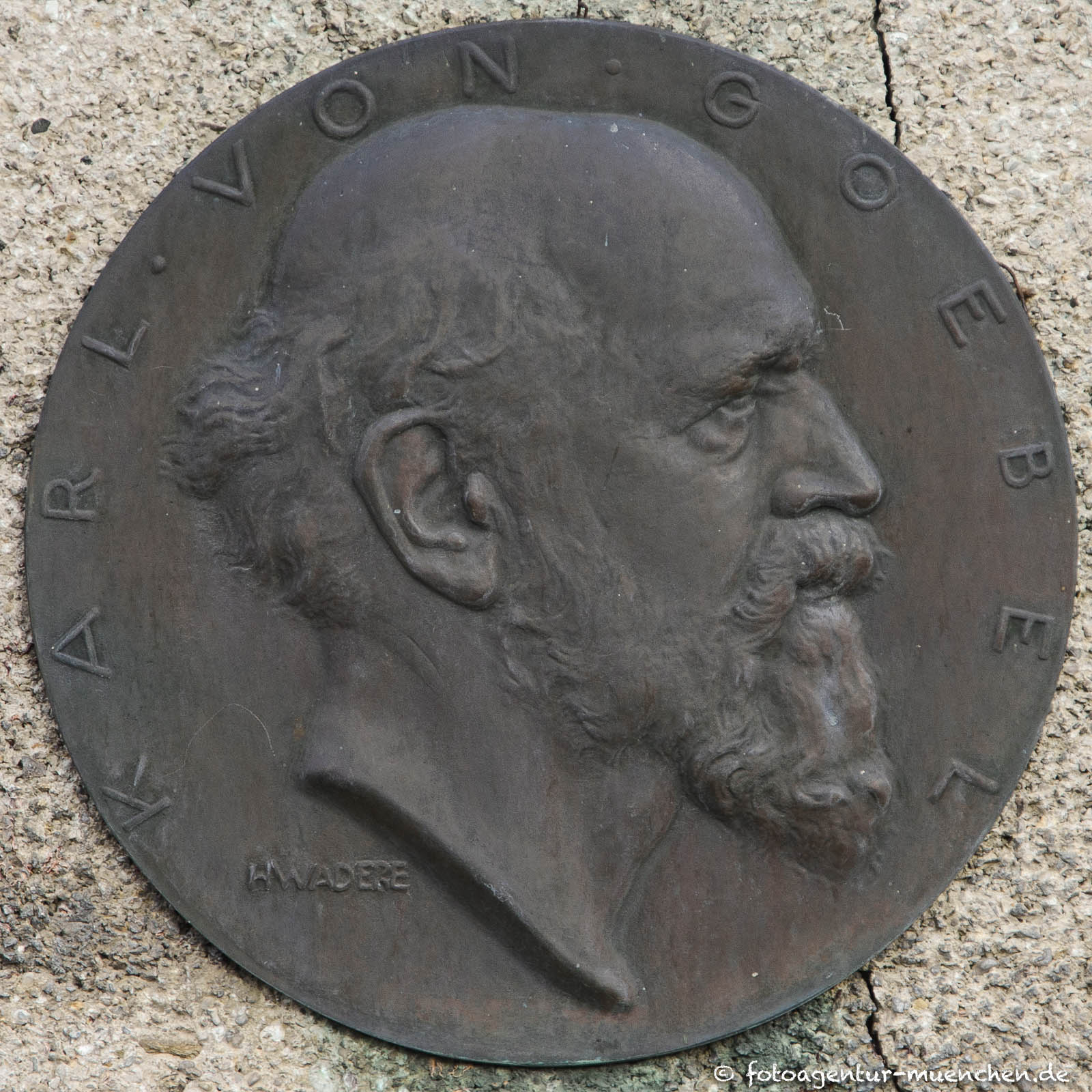 Denkmal - Karl Eberhard von Goebel