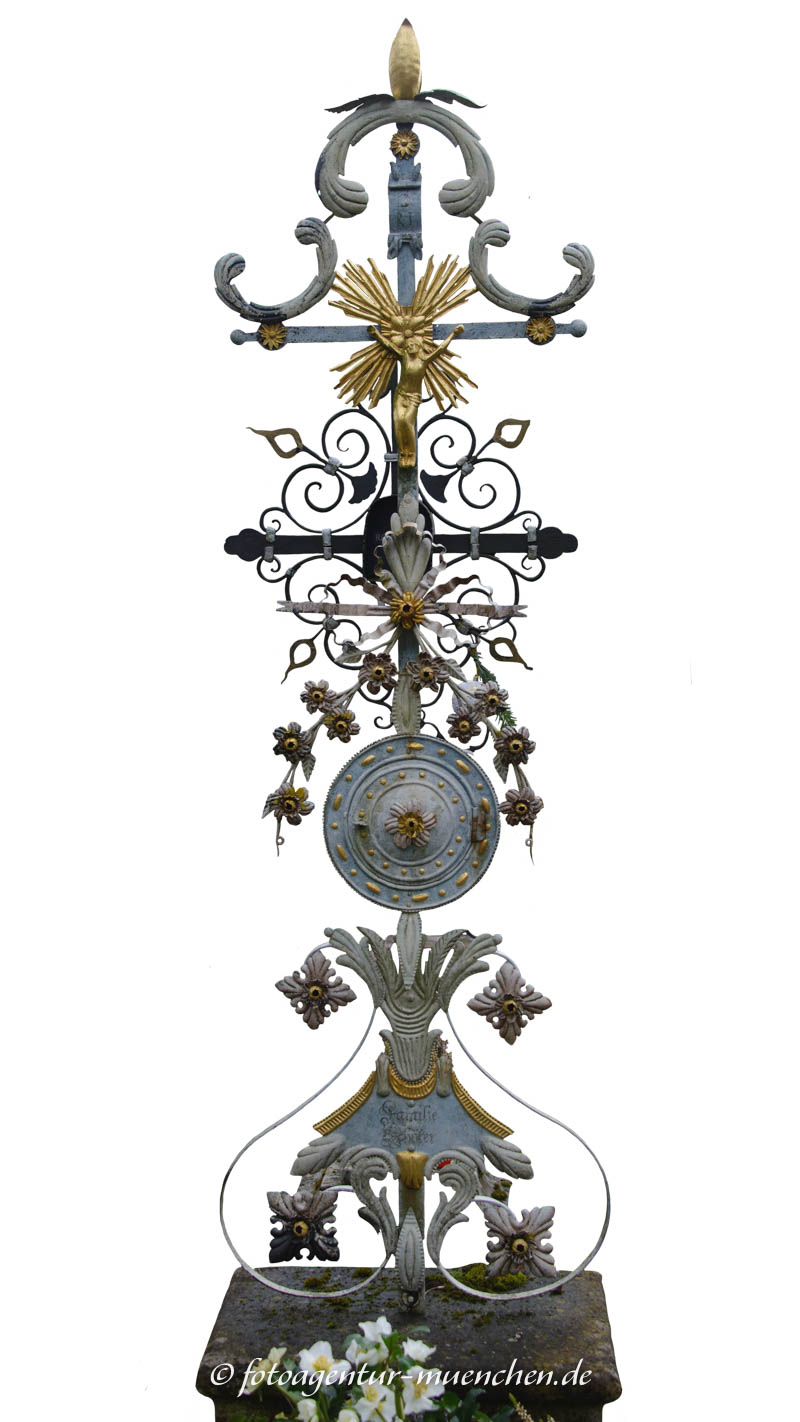 Grabkreuz: Grabkreuz
