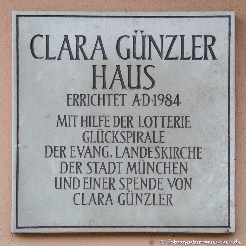 Gedenktafel - Clara Günzler Haus – Denkmal/Kunstwerk in München