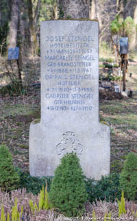 Gerhard Willhalm – Gedenkstein - Josef Stengel