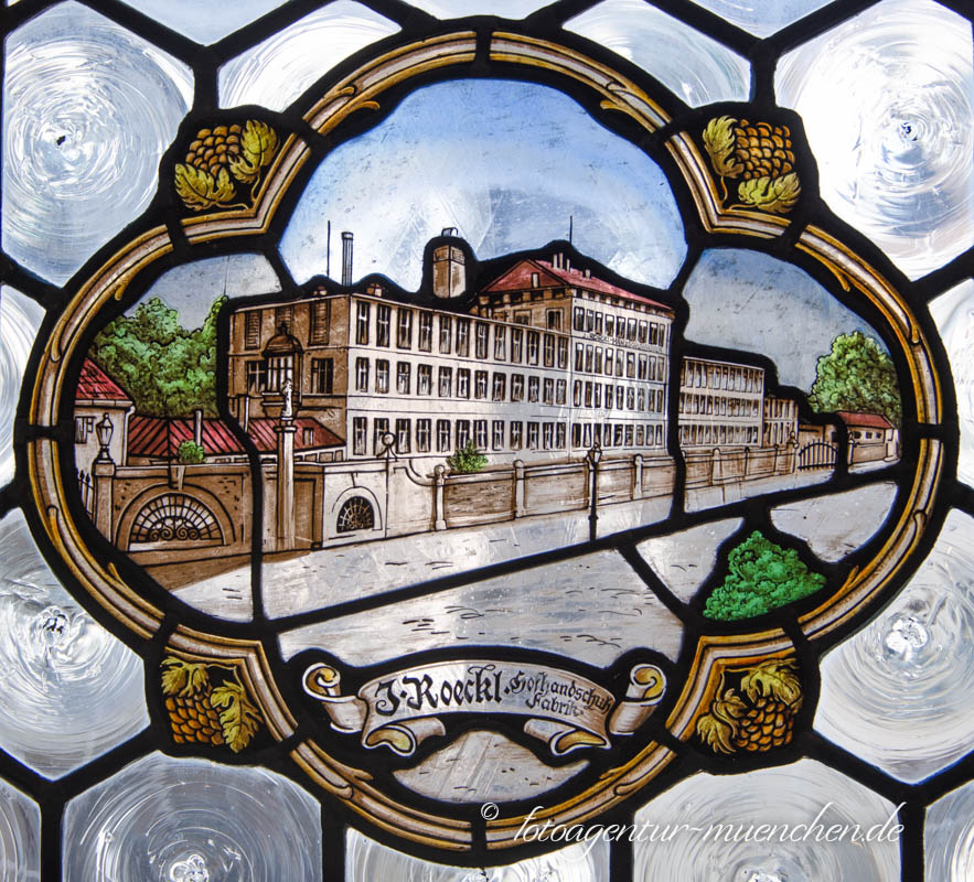 Neues Rathaus - Roeckl Handschuhfabrik