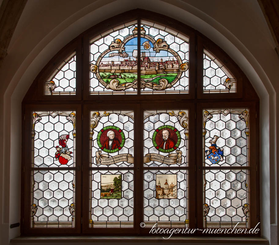 Neues Rathaus - Glasfenster