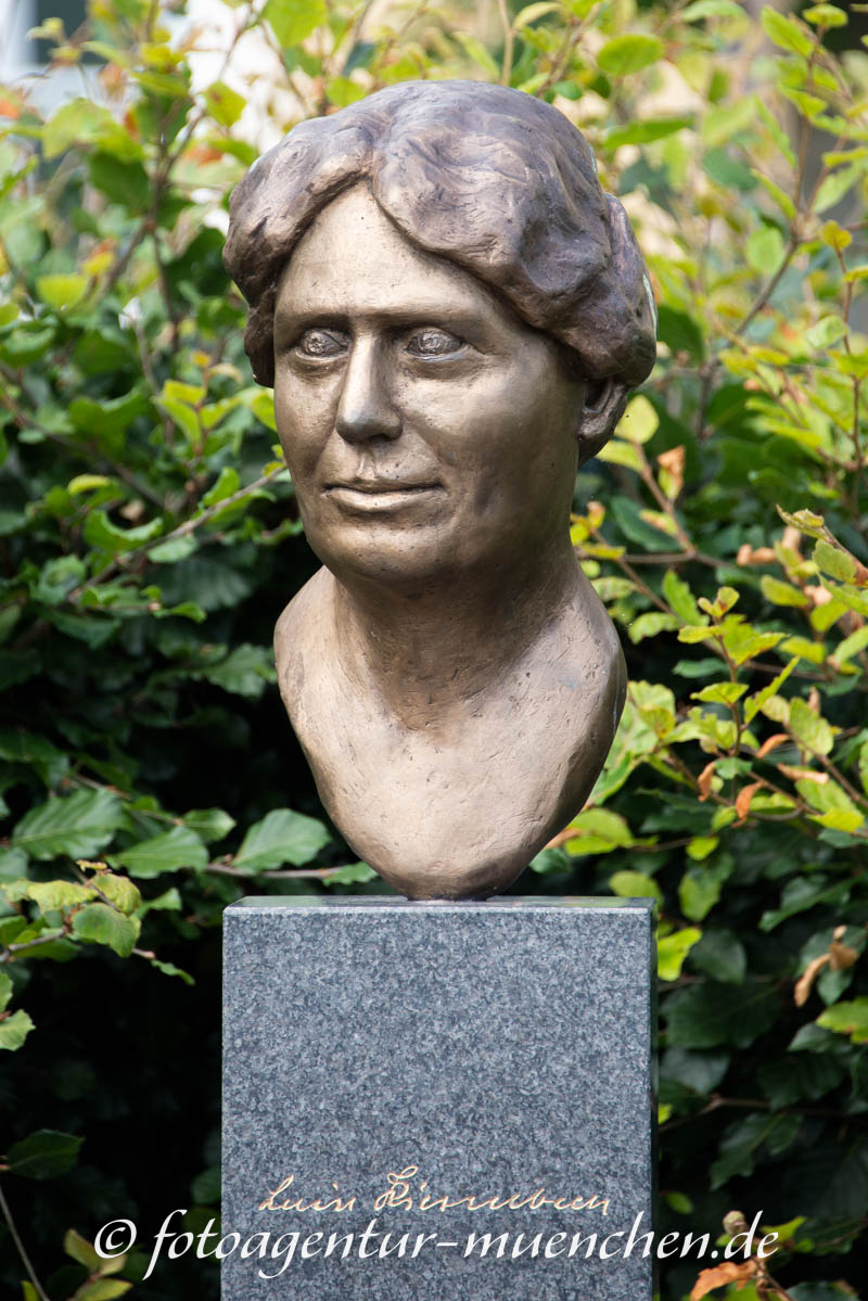 Luise Kiesselbach