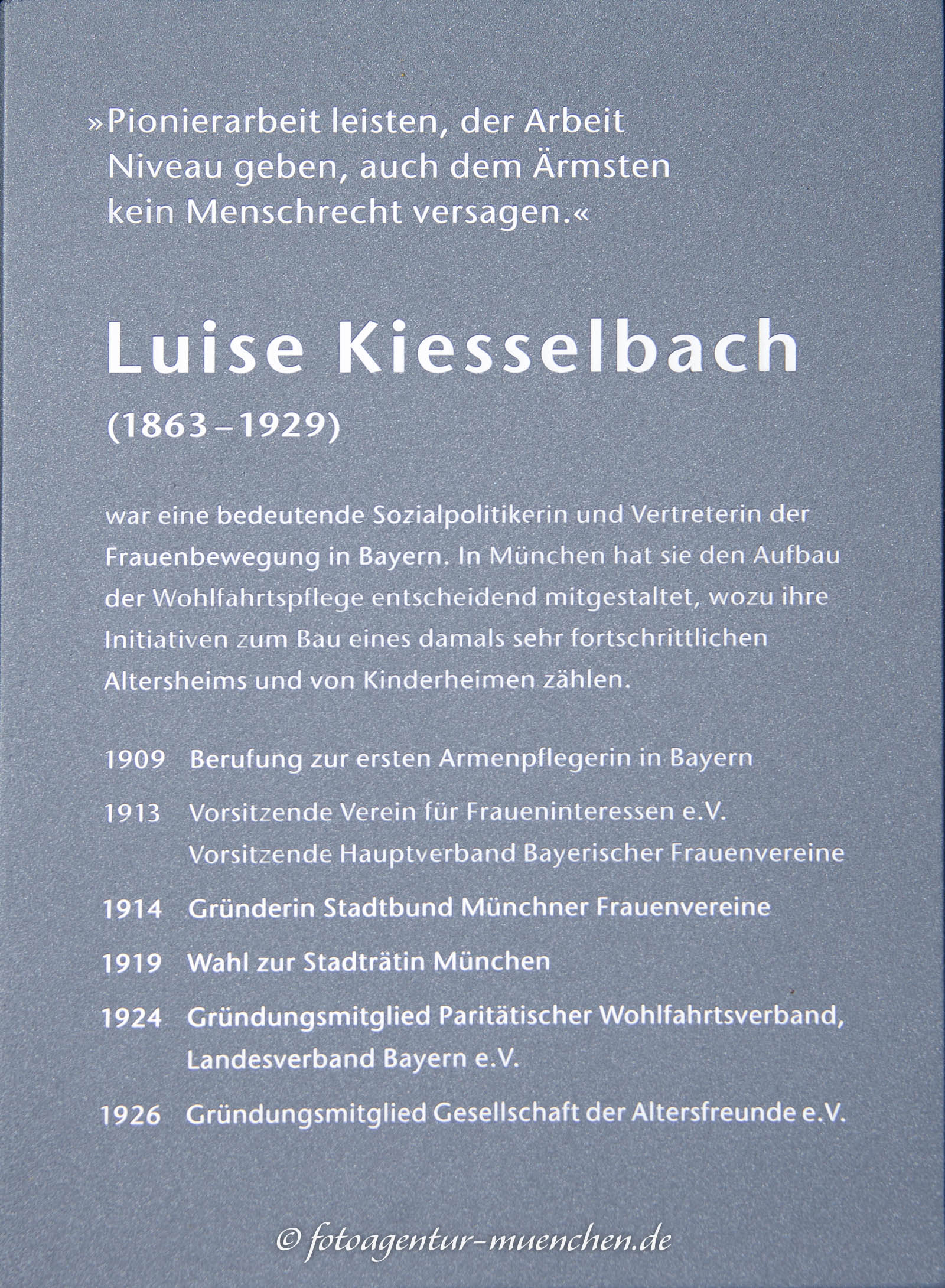 Gedenktafel - Luise Kiesselbach
